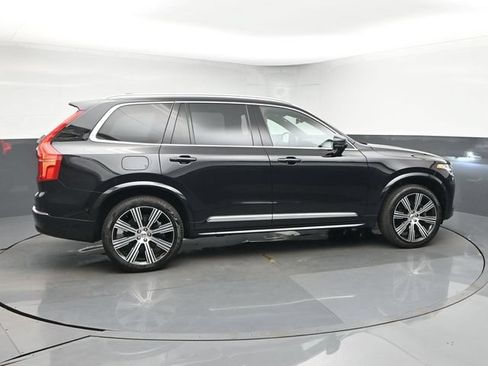 Used 2023 Volvo XC90 B6 Ultimate w/ Protection Package Premier AWD/4WD image 9