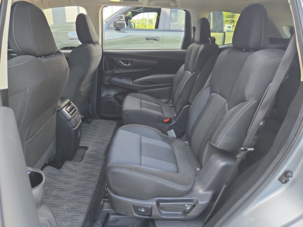 Used 2025 Subaru Ascent Premium AWD/4WD image 15