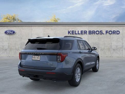 New 2026 Ford Explorer Active image 8