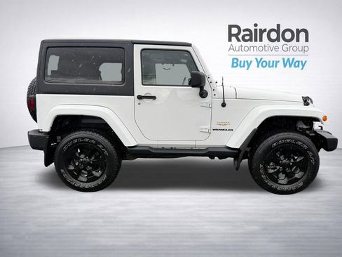 Used 2014 Jeep Wrangler Sahara w/ Connectivity Group AWD/4WD image 8