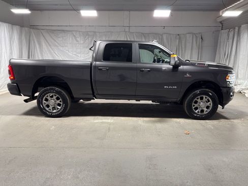 Used 2024 RAM 2500 Laramie w/ Safety Group AWD/4WD image 8
