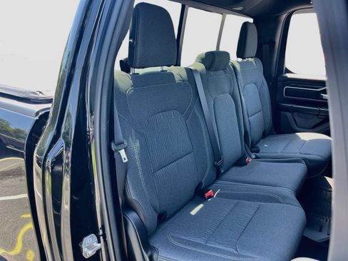 Used 2022 RAM 1500 Big Horn AWD/4WD image 24