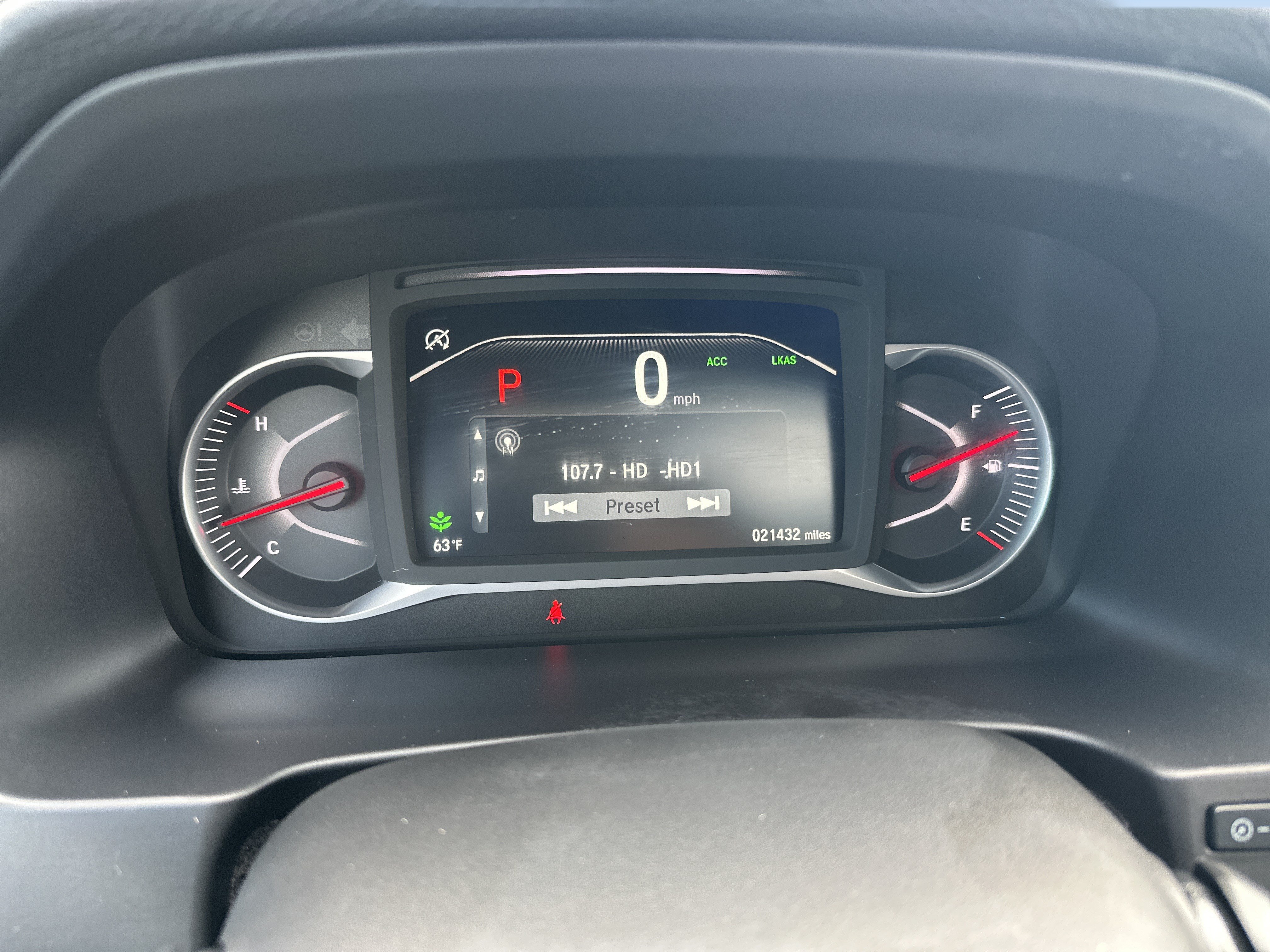 Used 2025 Honda Passport Black Edition image 15