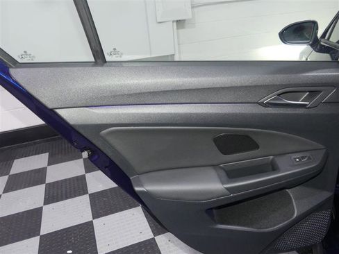 Used 2022 Volkswagen GTI SE image 25