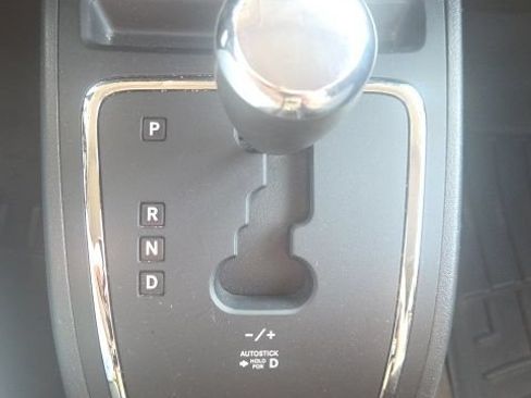 Used 2015 Jeep Patriot Latitude AWD/4WD image 23