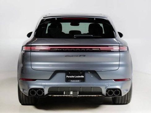 New 2026 Porsche Cayenne GTS AWD/4WD image 10