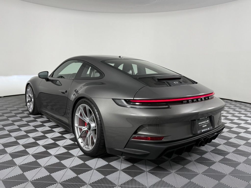 Certified 2023 Porsche 911 GT3 RWD image 3