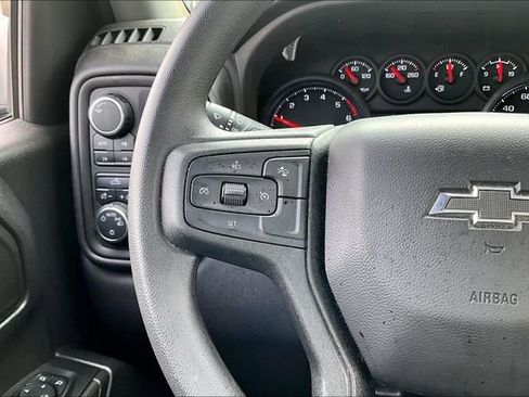 Used 2025 Chevrolet Silverado 1500 Custom Trail Boss w/ LPO, Dark Essentials Package AWD/4WD image 12