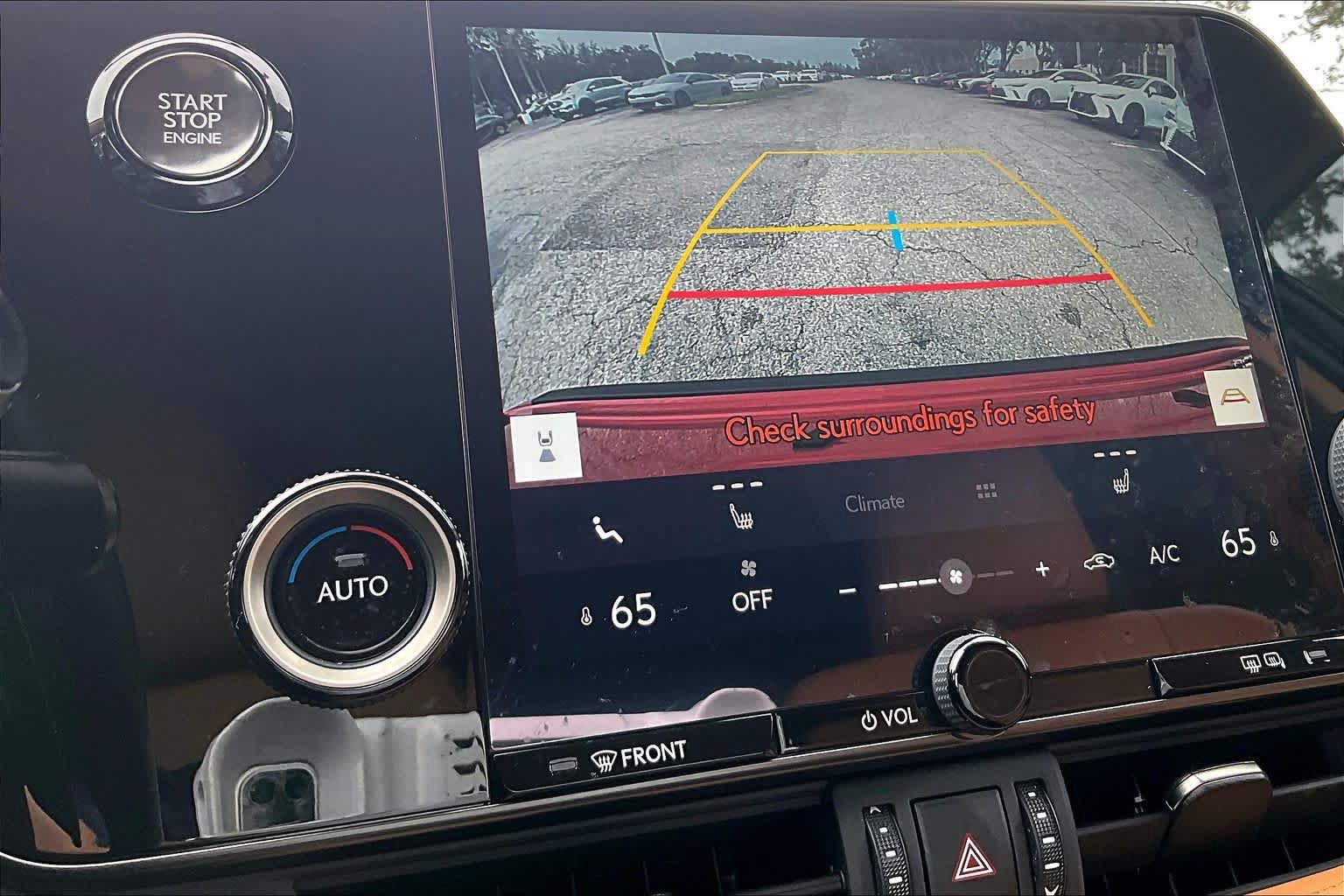 Used 2025 Lexus NX 250 FWD w/ Accessory Package (Z2) image 25
