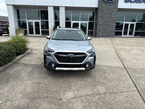 Used 2024 Subaru Outback Touring XT AWD/4WD image 2