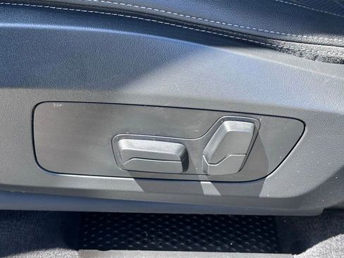 Used 2023 BMW X1 xDrive28i w/ Convenience Package AWD/4WD image 16