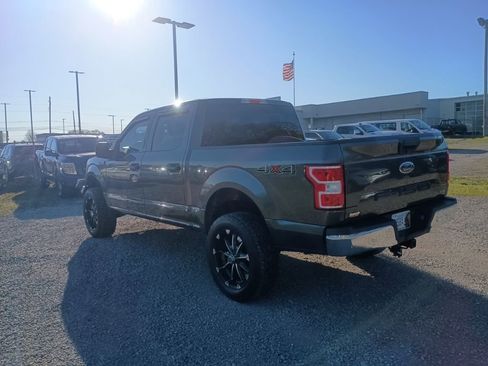 Used 2020 Ford F150 XLT image 4
