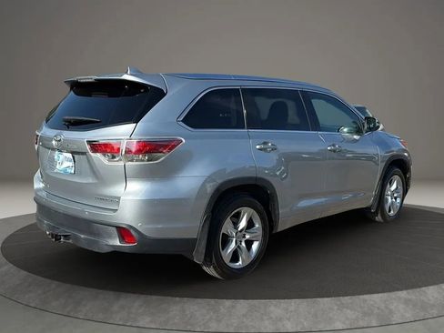 Used 2015 Toyota Highlander Limited image 5