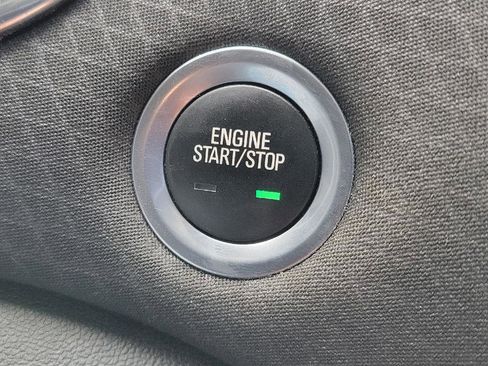 Used 2019 Chevrolet Malibu LT image 12