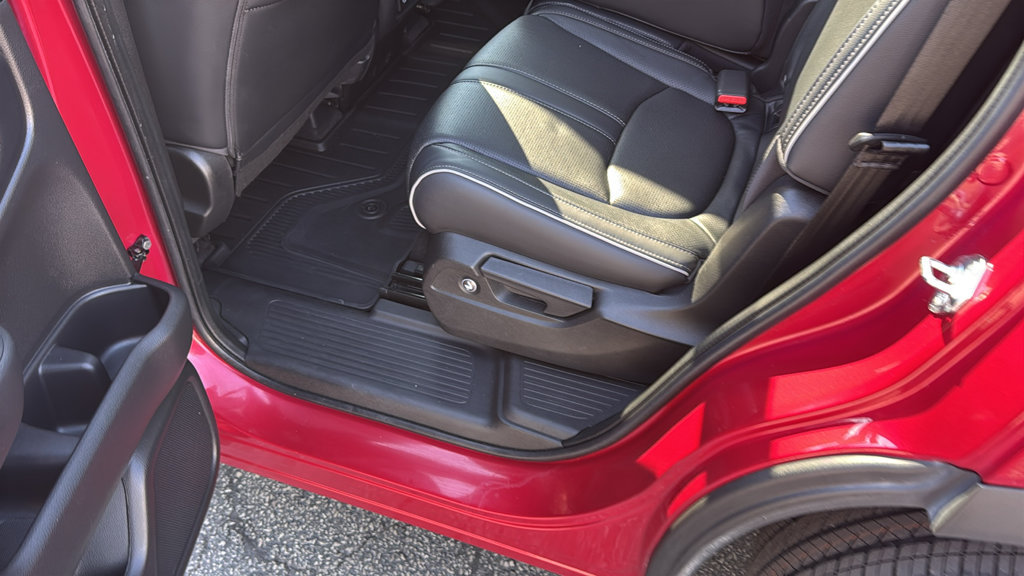 Certified 2023 Honda Pilot Elite image 34