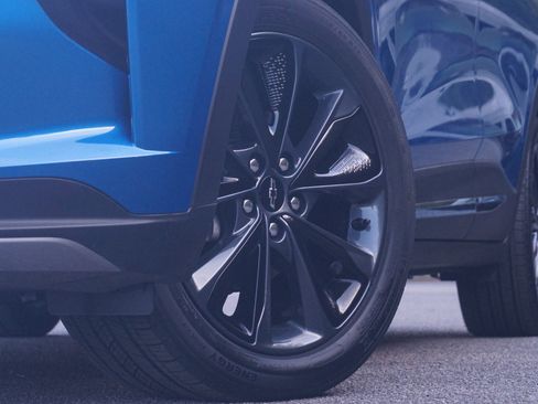 Used 2022 Chevrolet Bolt EUV Premier w/ Launch Edition image 36