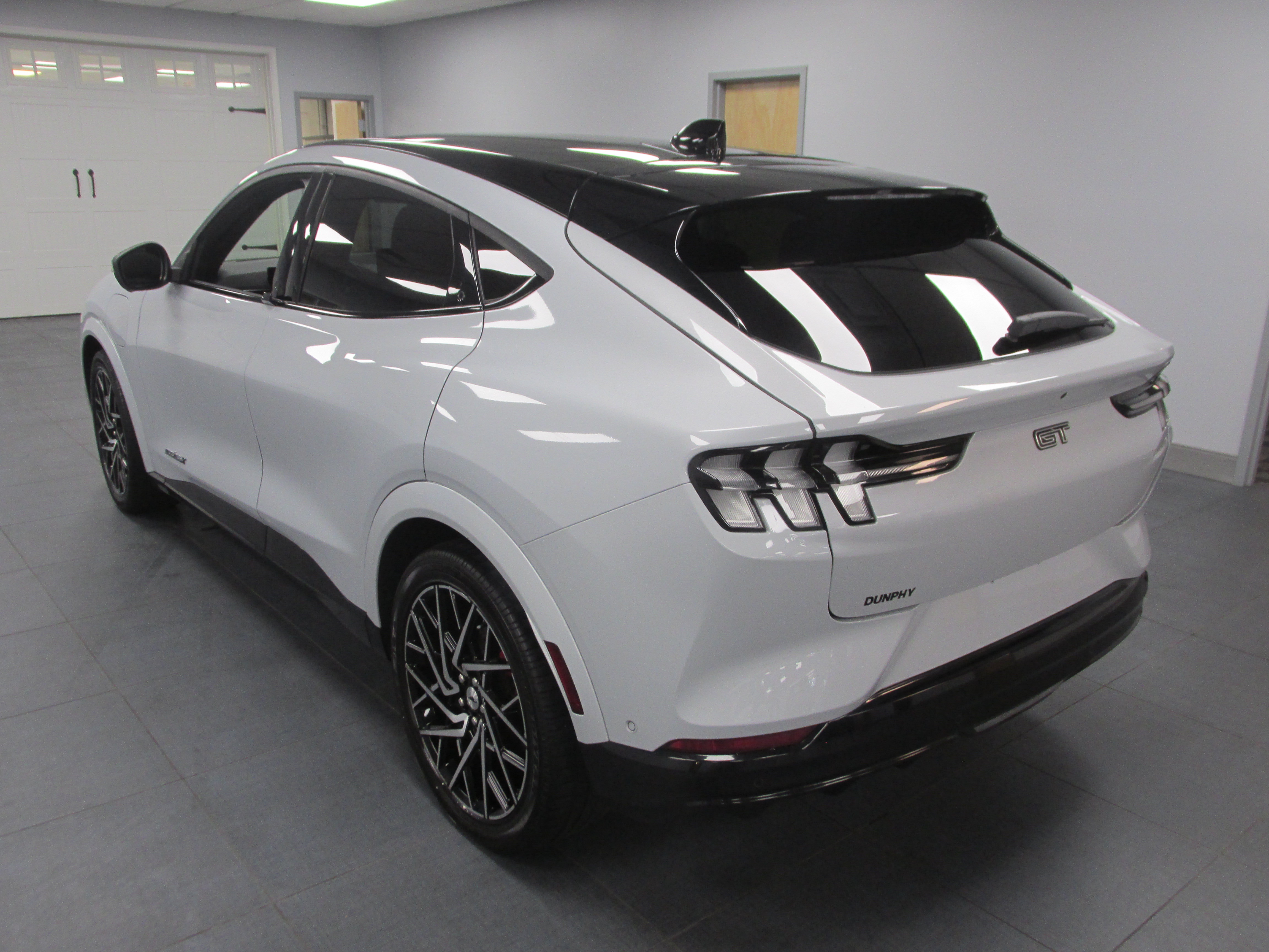 Used 2021 Ford Mustang Mach-E GT w/ GT Performance Edition AWD/4WD image 7