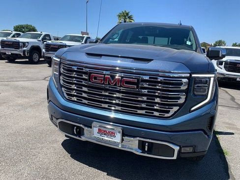 New 2025 GMC Sierra 1500 Denali image 3