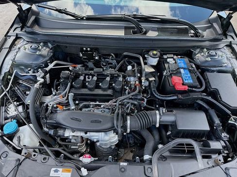 Used 2024 Honda Accord EX image 27