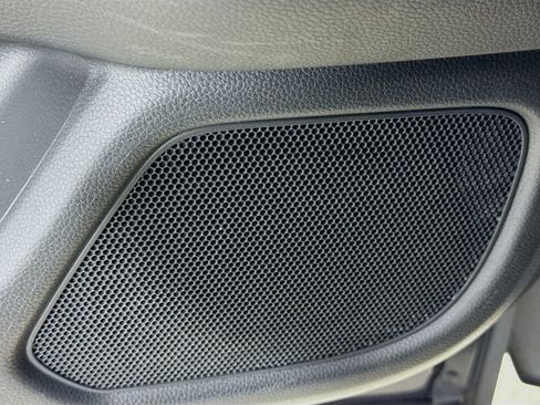 Used 2024 Honda Pilot Touring image 25