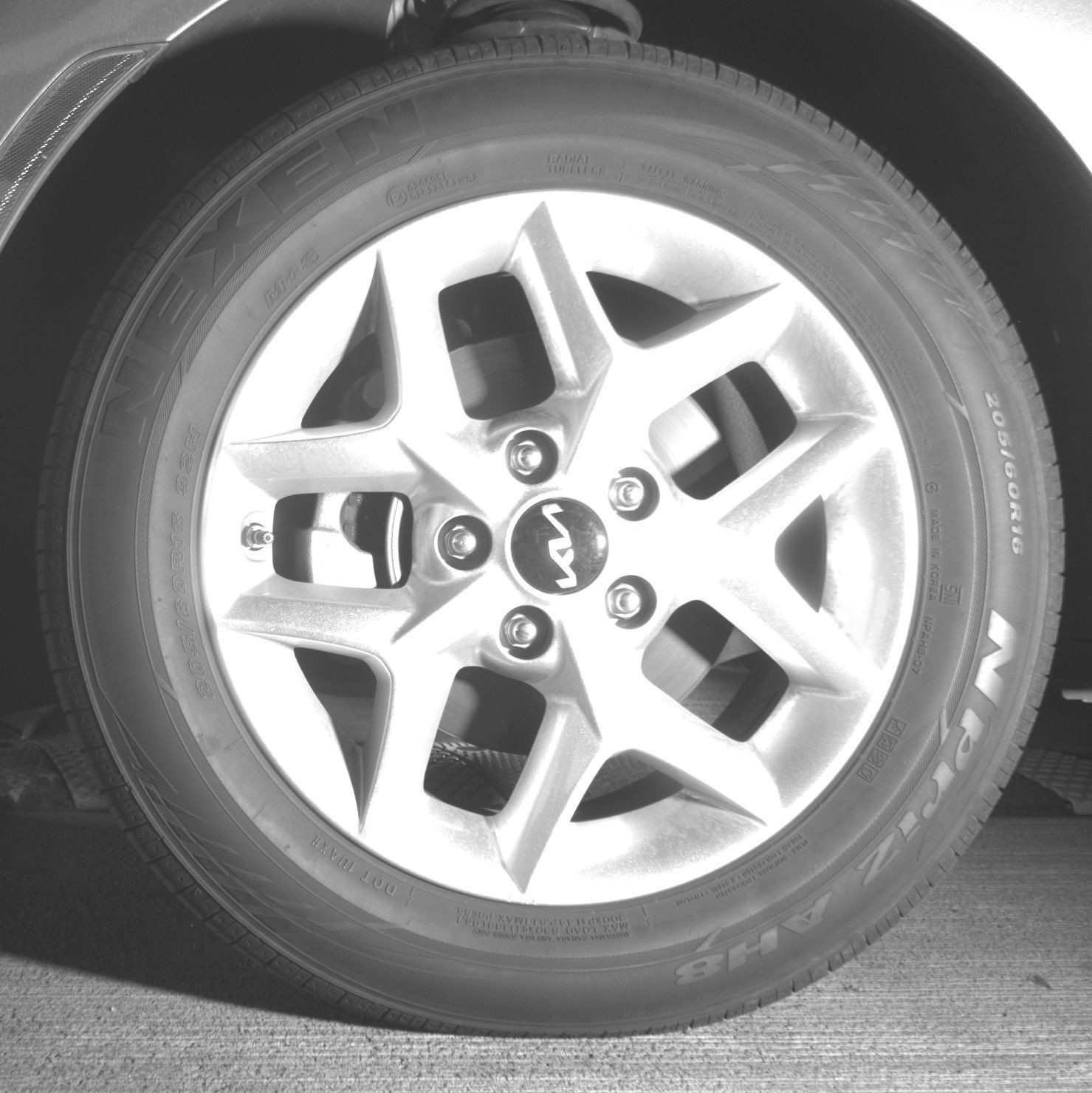 Used 2025 Kia Soul LX w/ LX Technology Package FWD image 12
