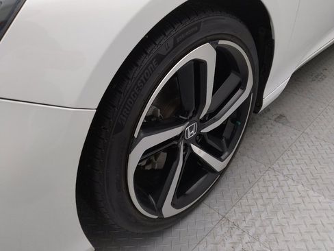 Used 2019 Honda Accord Sport image 31
