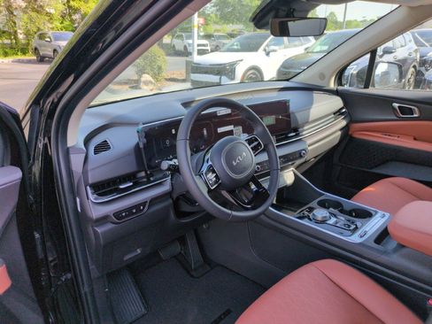 New 2026 Kia Carnival SX FWD image 18