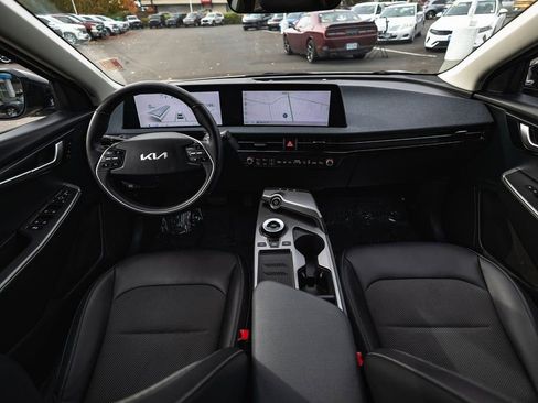 Used 2024 Kia EV6 Light image 19