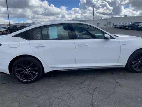 Used 2026 Cadillac CT5 V w/ Platinum Package image 9