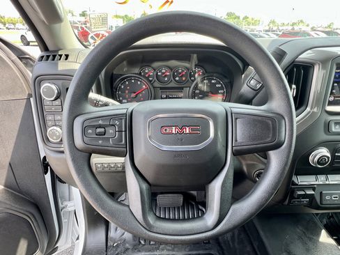 New 2025 GMC Sierra 2500 Pro w/ Convenience Package image 16