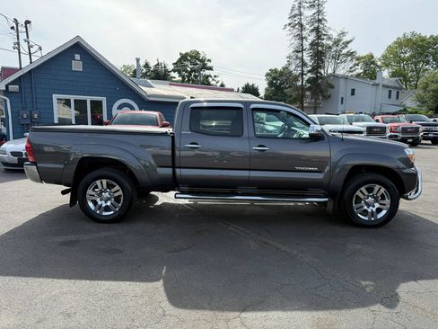 Used 2014 Toyota Tacoma 4x4 Double Cab image 5
