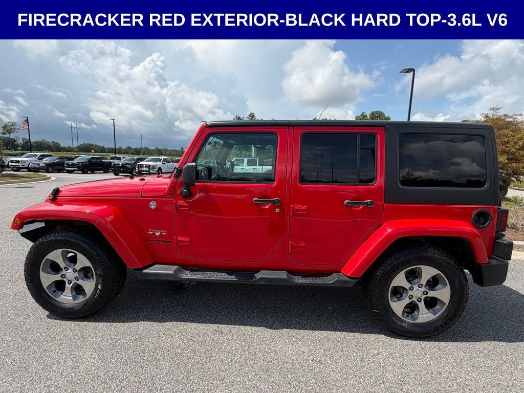 Used 2018 Jeep Wrangler Unlimited Sahara w/ Connectivity Group AWD/4WD image 6