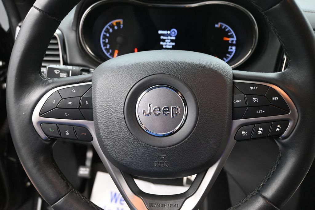 Used 2019 Jeep Grand Cherokee High Altitude AWD/4WD image 30
