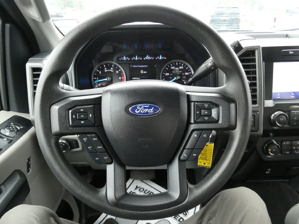 Used 2020 Ford F250 XL w/ STX Appearance Package AWD/4WD image 32