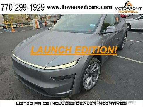 Used 2026 Tesla Model Y Long Range image 3