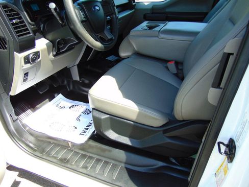 Used 2016 Ford F150 XL image 5