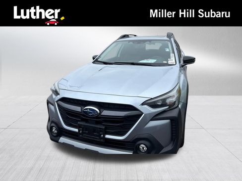 Used 2023 Subaru Outback Limited AWD/4WD image 1