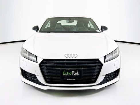 Used 2018 Audi TT 2.0T w/ Technology Package image 2