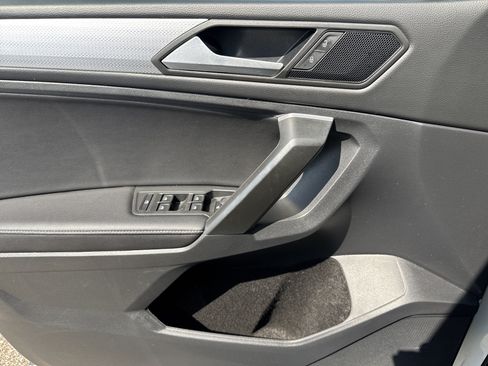 Certified 2024 Volkswagen Tiguan S FWD image 9