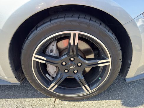 Used 2020 Ford Mustang GT Premium w/ Equipment Group 401A image 30