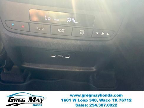 Used 2025 Honda Pilot Touring image 26
