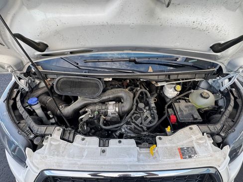 Used 2024 Ford Transit 350 XLT image 31