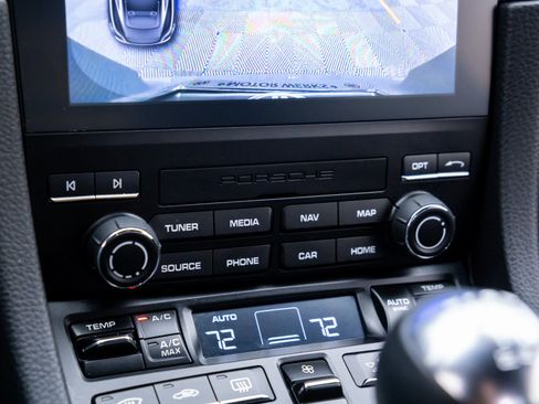 Certified 2024 Porsche 718 Cayman image 25