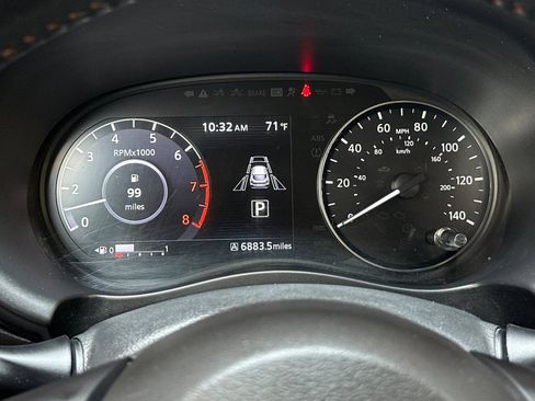 Used 2021 Nissan Kicks SR FWD image 24
