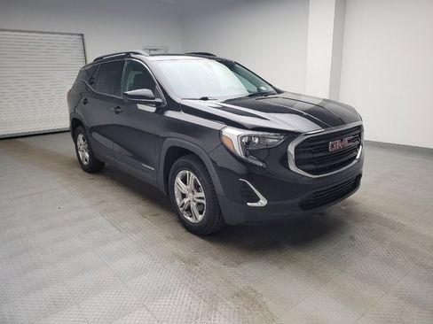 Used 2019 GMC Terrain SLE w/ Driver Convenience Package AWD/4WD image 13