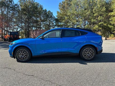 New 2025 Ford Mustang Mach-E Premium image 4