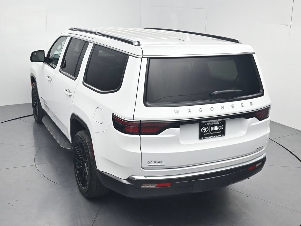 Used 2022 Jeep Wagoneer Series I AWD/4WD image 58