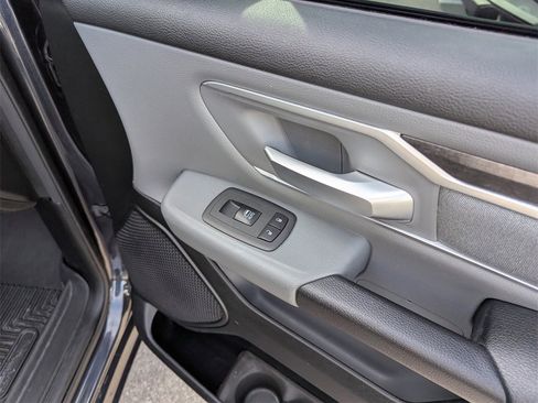 Used 2019 RAM 1500 Big Horn image 33