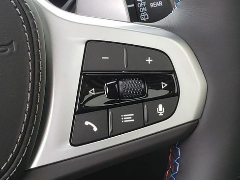 New 2026 BMW X5 M60i image 23