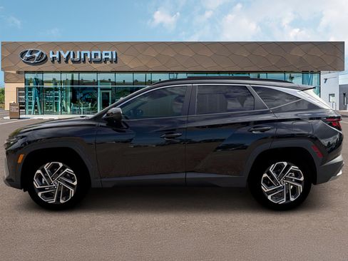 New 2026 Hyundai Tucson SEL Plus w/ Tow & Go Package FWD image 3